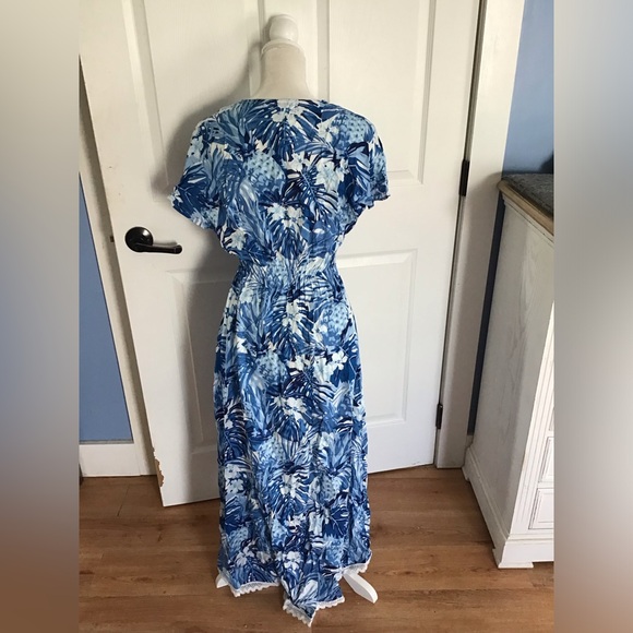 America & Beyond Elegant Long Dress 100% Viscose Blue and White with Lace Size S - Picture 2 of 9